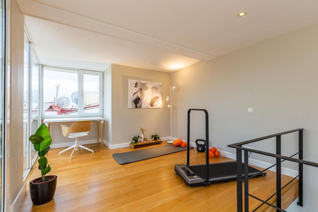 شقة Mesmerizing Flat With Bosphorus View In Beyoglu اسطنبول المظهر الخارجي الصورة